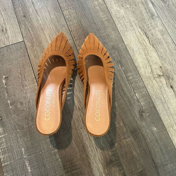 Coconuts by Matisse Shoes / Slip on size 81/2 - Picture 1 of 6